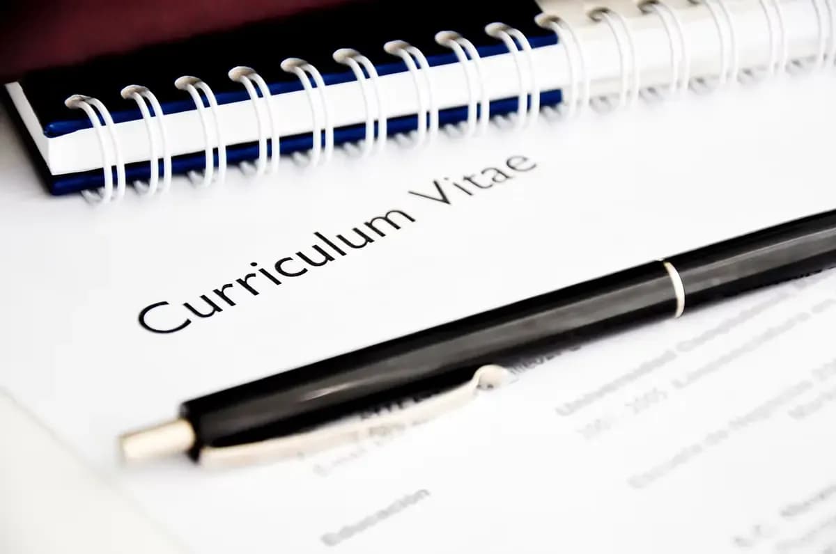 Resume Parsing in 2026: What Recruiters Need to Know and How AI Makes a Difference